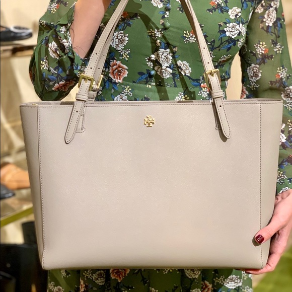 Tory Burch Leather Emerson Buckle Tote - Picture 3 of 8